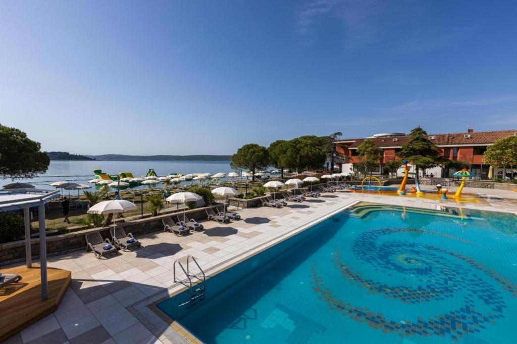 Apartments Vila Barka Portorose Esterno foto
