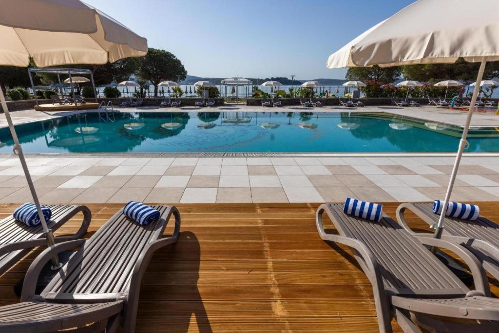 Apartments Vila Barka Portorose Esterno foto